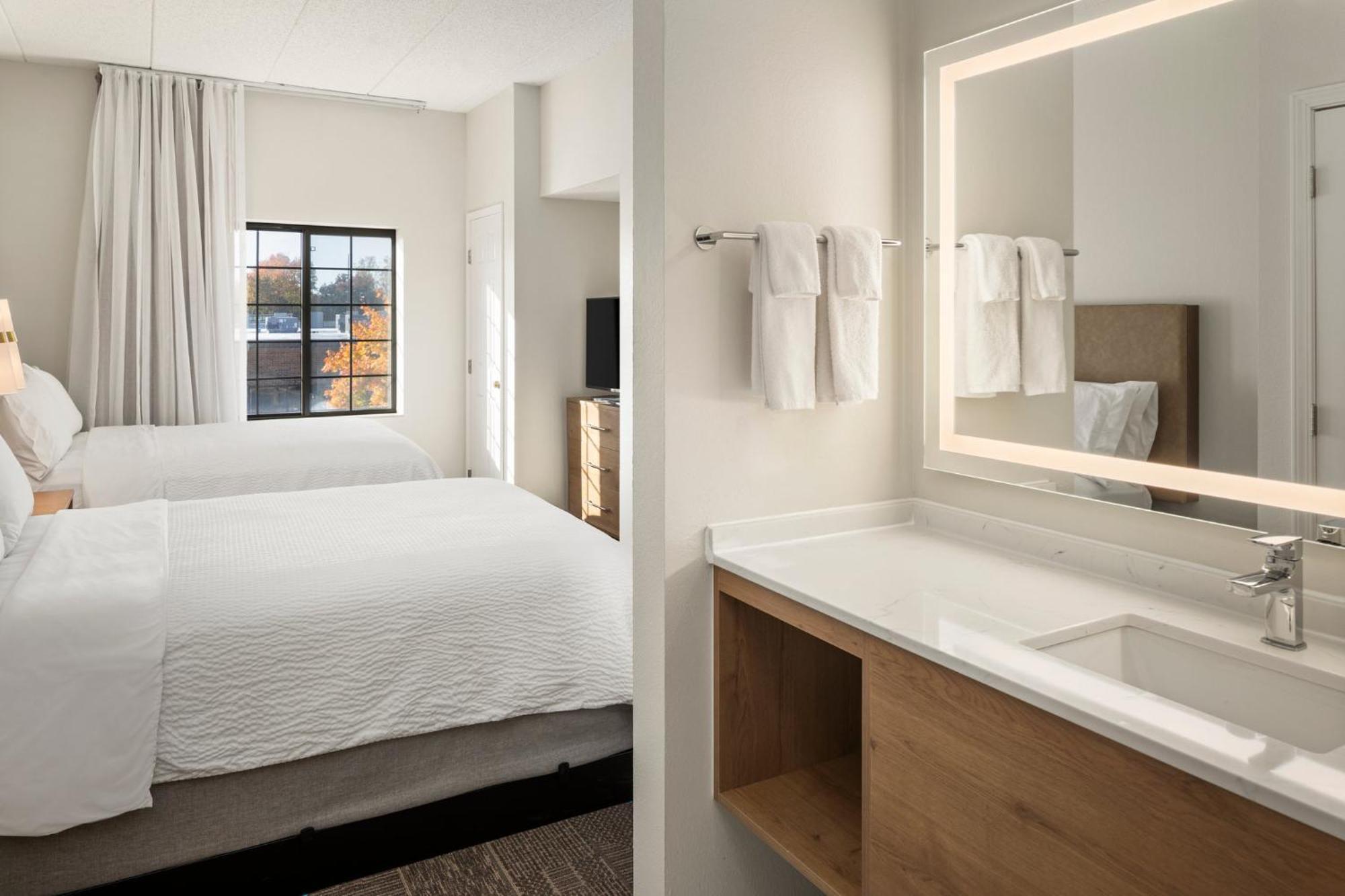 Staybridge Suites Minneapolis-Maple Grove By Ihg Екстериор снимка