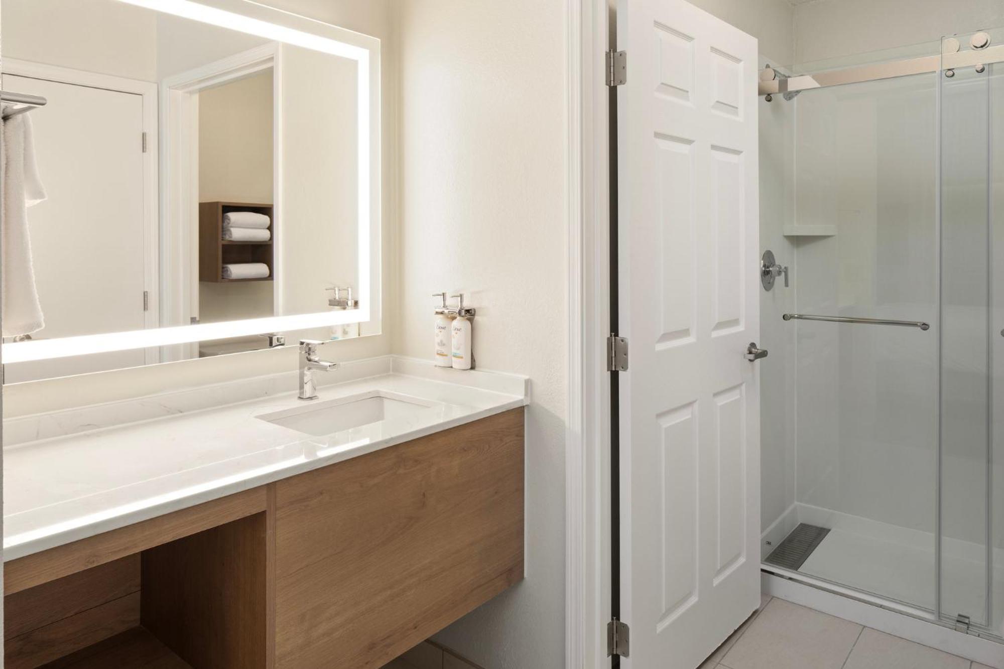 Staybridge Suites Minneapolis-Maple Grove By Ihg Екстериор снимка
